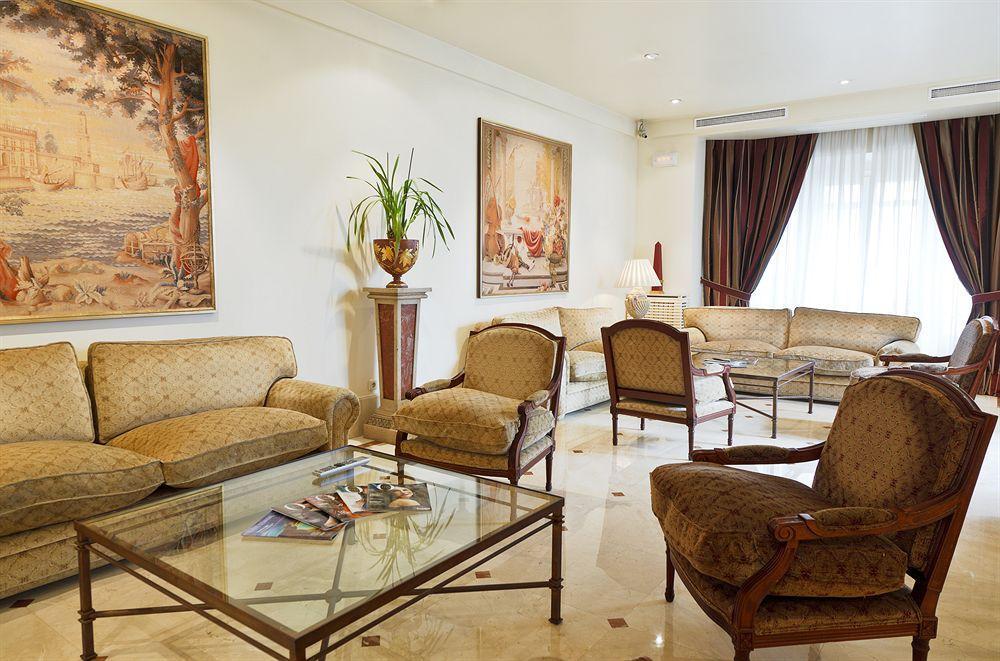Hotel Atlantico Мадрид Екстериор снимка